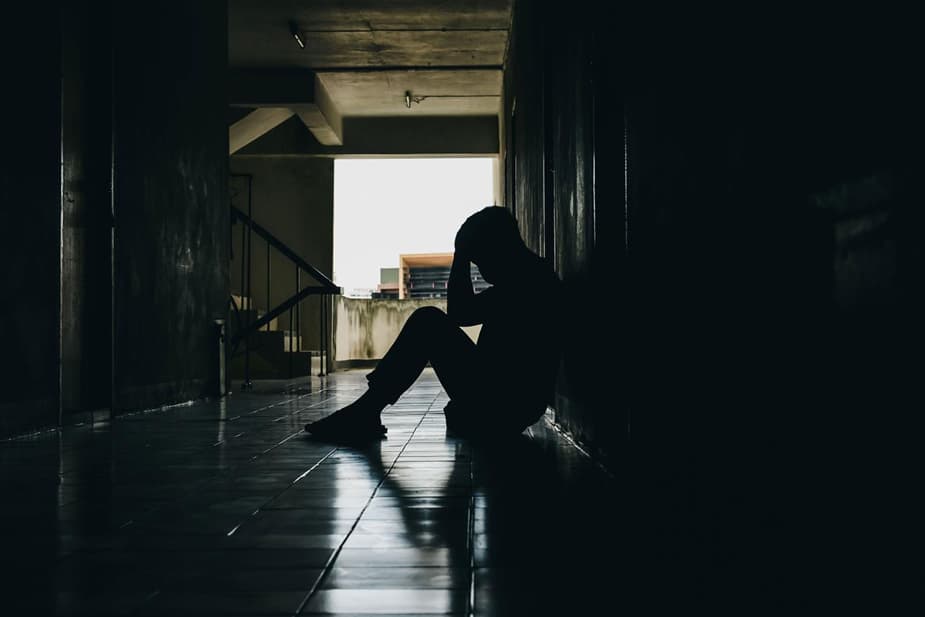 Desmontando mitos en torno á conduta suicida