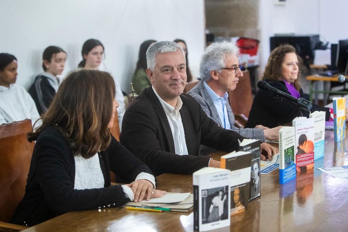 Maggie O’Farrell, Antón Riveiro Coello e Alejandro Zambra recollerán o Premio Literario San Clemente