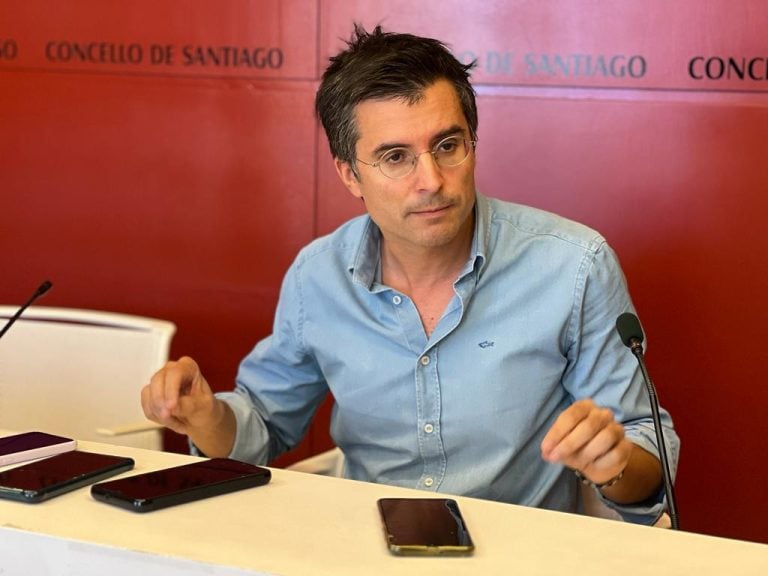 Verea esixe ao BNG a retirada inmediata da Instrución contra a hostalería