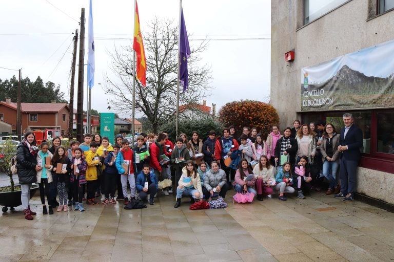 A oitava edición do Pleno Infantil de Boqueixón debate sobre os dereitos dos nenos e das nenas