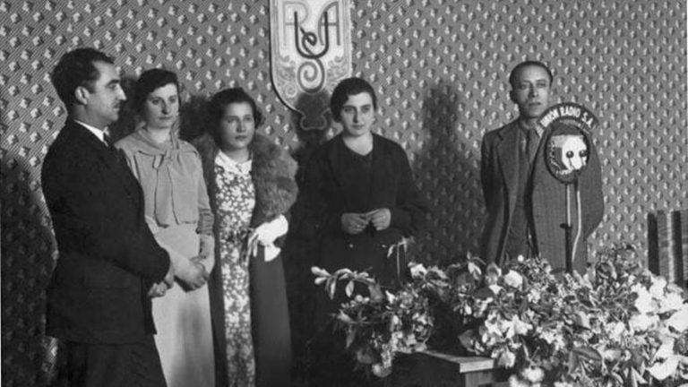 Regresan os Premios Xosé Mosquera polo 90 aniversario da radio en Galicia
