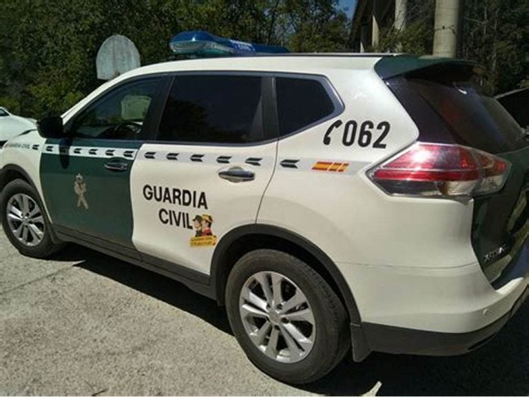 Tres detenidos por una decena de robos de aluminio en el entorno de Padrón y Pontecesures