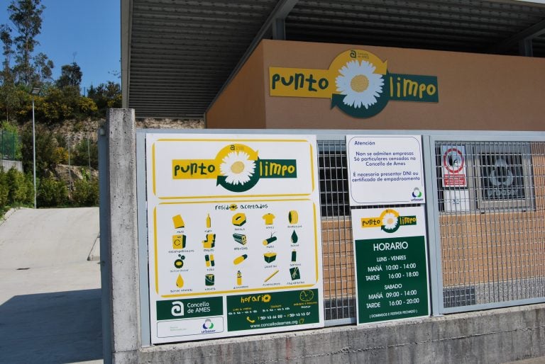 O Punto Limpo do Milladoiro recolleu en outubro 2.500 quilos de equipos electrónicos