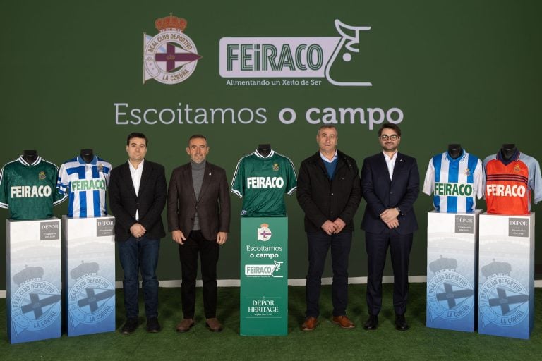 O Deportivo e Feiraco lanzan unha edición limitada da camiseta do Súper Dépor