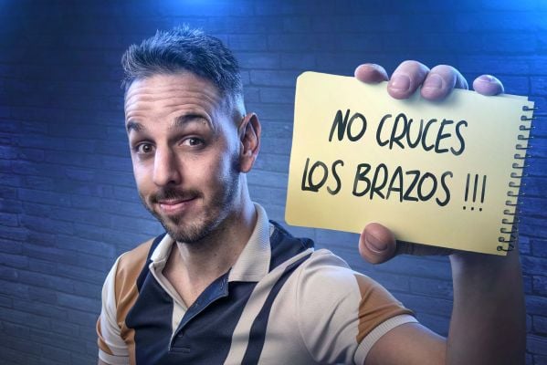 David Cepo llega a Santiago esta tarde con su divertido espectáculo «No cruces los brazos»