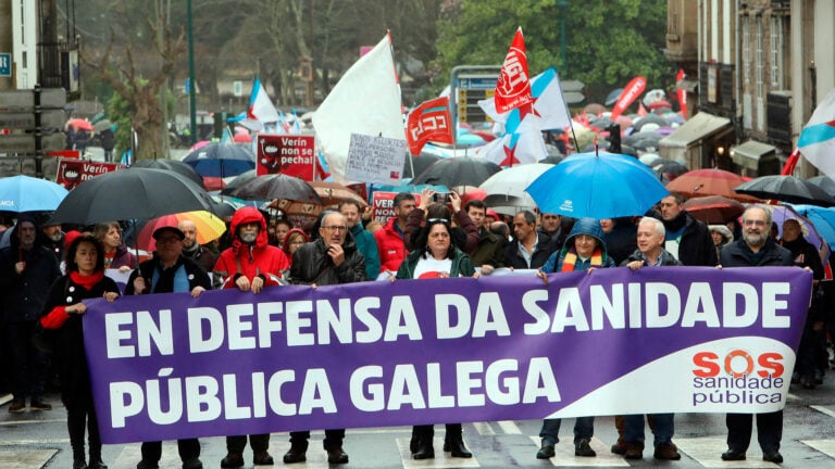 4 de febrero: Manifestación en Santiago contra el desmantelamiento de la sanidad pública