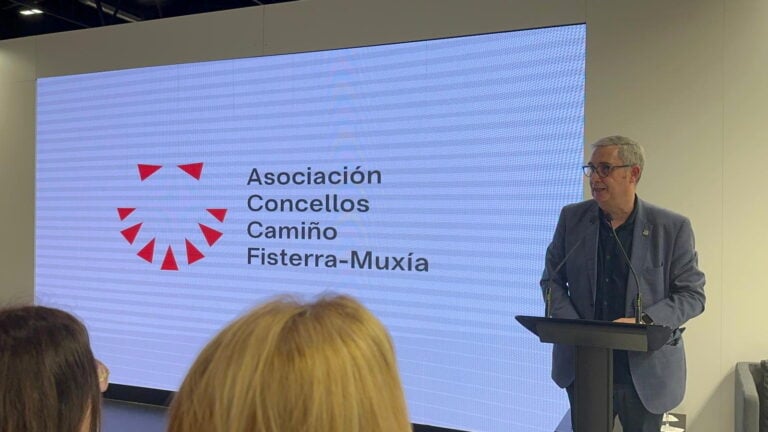 Blas García presenta en Fitur «Fíos… até a fin, dende Santiago até Fisterra»