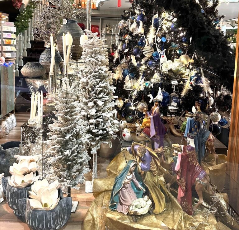 A Floristería Lilas faise co primeiro premio do concurso de escaparatismo de Nadal