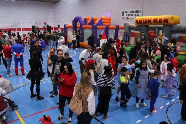 Festa de Entroido en Lousame na tarde do sábado 10 de febreiro