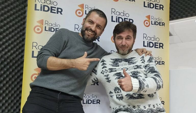 Maneiro presenta su disco ‘máis meigo’: «Creo moito nesas cousas, estou ata bendecido polo cura do corpiño»