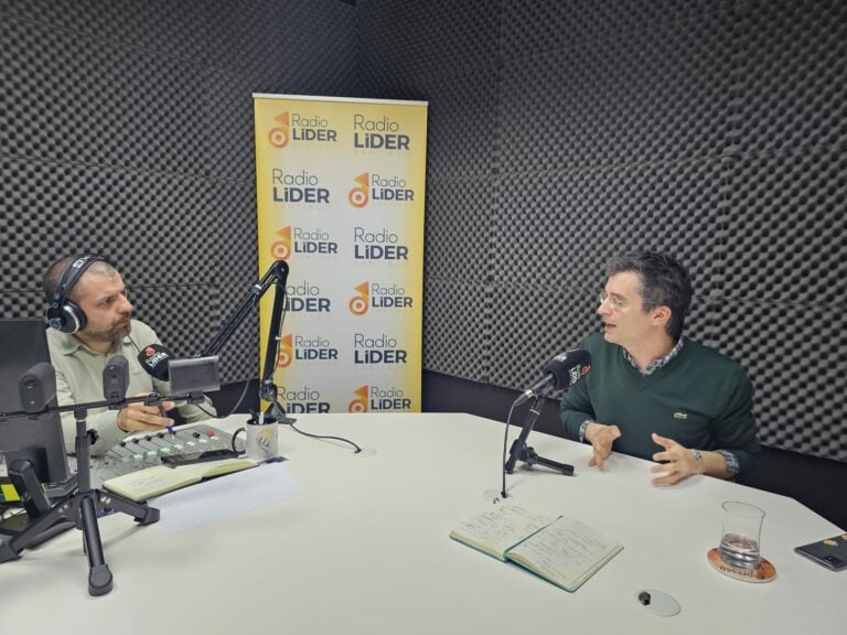 Verea, tras a crise de seguridade en Santiago: «BNG e CA non saben dirixir nin unha comunidade de veciños»