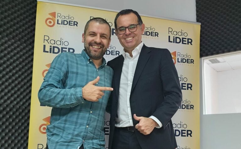Saborear un cocido en un comedor del siglo XVIII: una experiencia única en Santiago