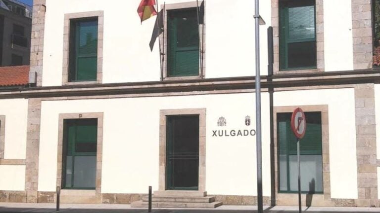 Detido un veciño de Arzúa por unha agresión con arma blanca nun bar
