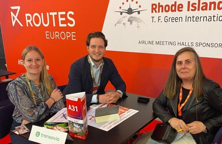 Compostela participa na feira do sector aéreo máis importante de Europa