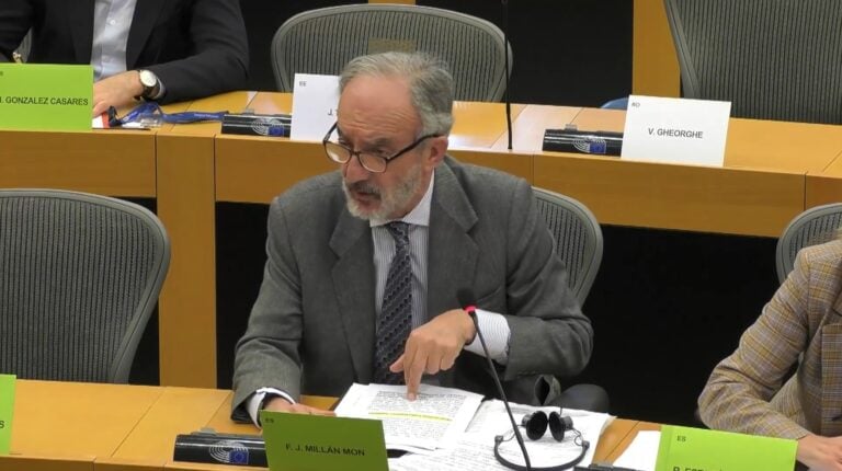 El PP defiende en el Parlamento Europeo el buen hacer de la CRTVG