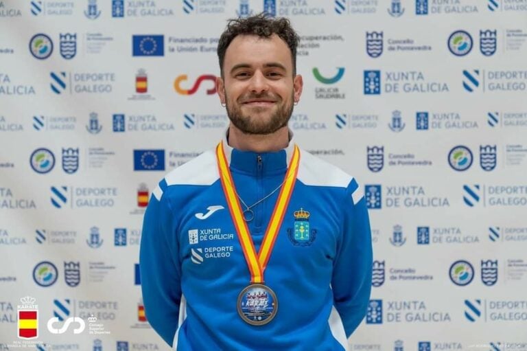 El teense Xavier Santos Veiga, campeón de España de kárate