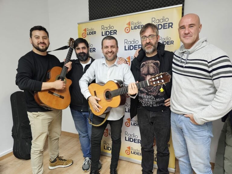 O disco ‘Ruela 8’ da Tuna de Dereito de Santiago aspira aos Premios Martín Códax