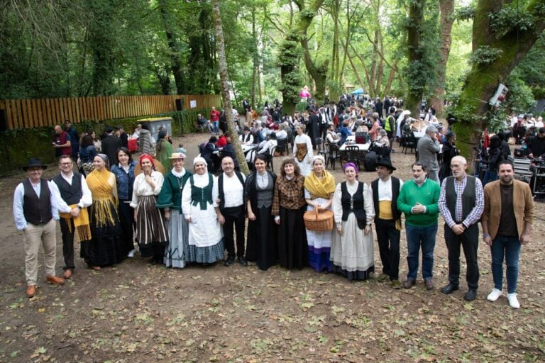 A carballeira de Conxo encheuse de festa na V edición do Banquete