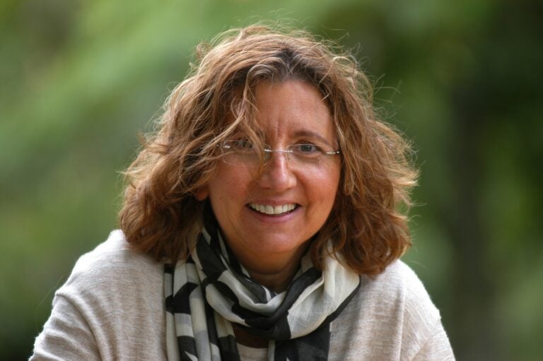 A matemática da USC Elena Vázquez Abal, Premio de Divulgación Científica da RAGC