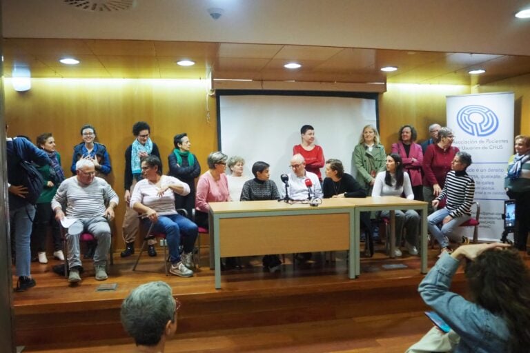 Pacientes de cancro do CHUS denuncian retrasos de 6 meses nas consultas de revisión