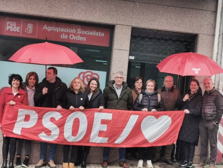 PSOE Ordes tamén aplaude o xesto dos edís socialistas no último Pleno de Santiago