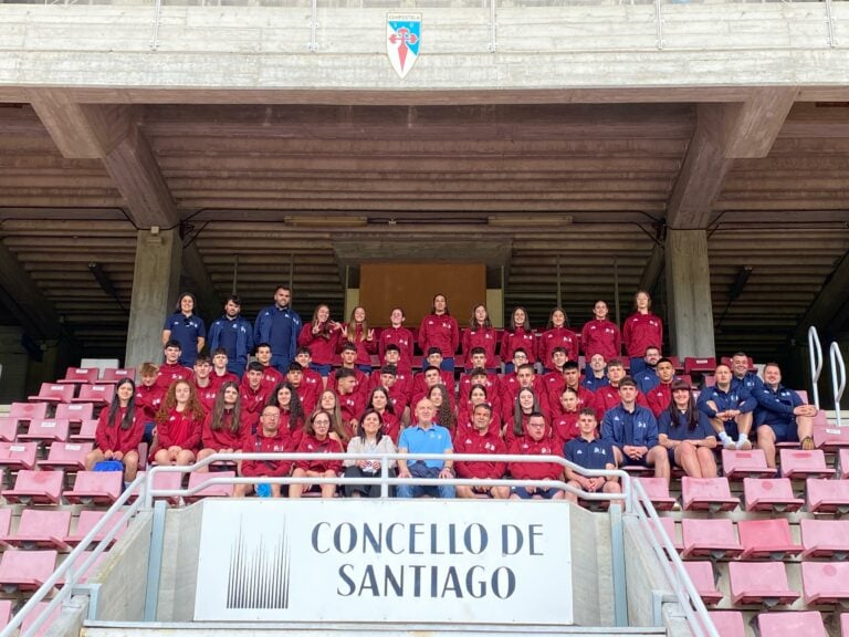 La selección compostelana de baloncesto, oro y plata en los Xogos do Eixo Atlántico