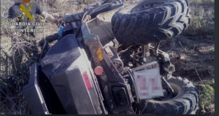 Trasladado en helicóptero el conductor de un quad tras sufrir un accidente en Melide