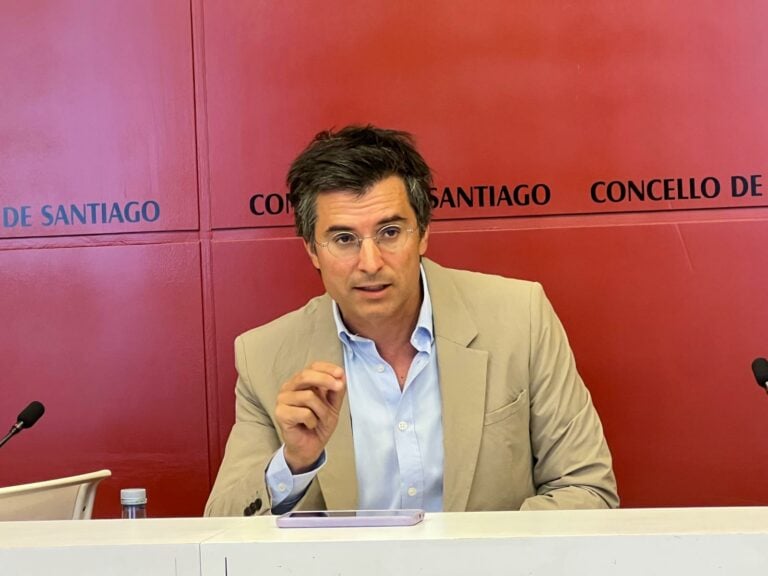 Verea reivindica un Santiago internacional: «Non debemos perder máis tempo pechados en nós mesmos»