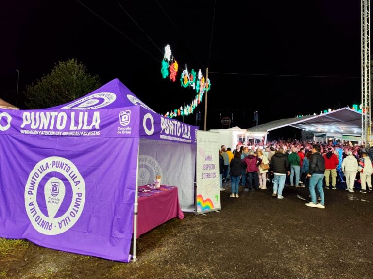 O Punto Lila de Santa Minia promove unhas festas libres de violencia machista