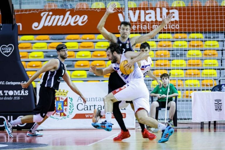 Segunda derrota fora de casa do Monbus Obradoiro