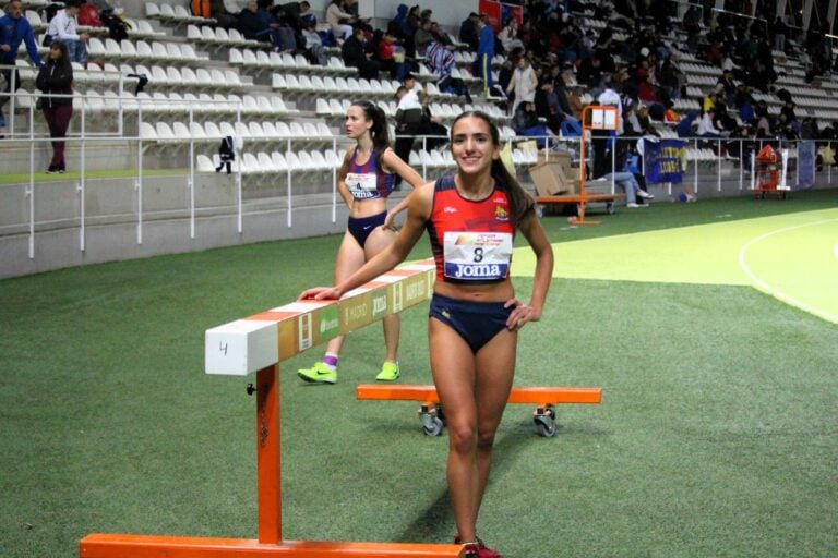 A atleta amesá María Estévez, medalla de ouro no Campionato de España de Clubs Sub20