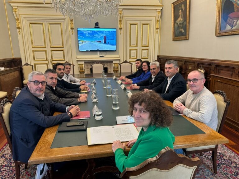 Unanimidade para que o novo parque comarcal de bombeiros se constrúa no Cruceiro da Coruña