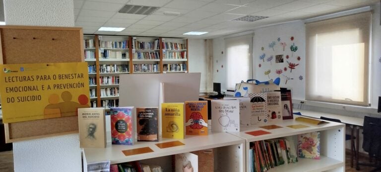 Boqueixón acolle un punto informativo sobre conduta suicida e recursos de axuda