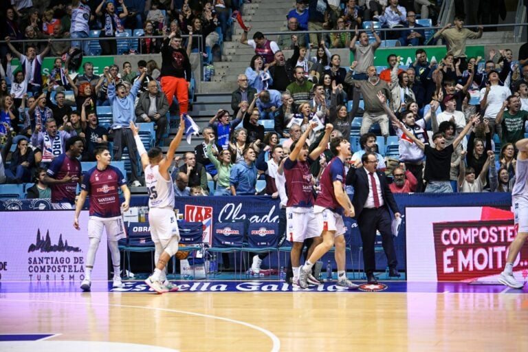 Terceira vitoria consecutiva para un Monbus Obradoiro que empeza a coller carreiriña