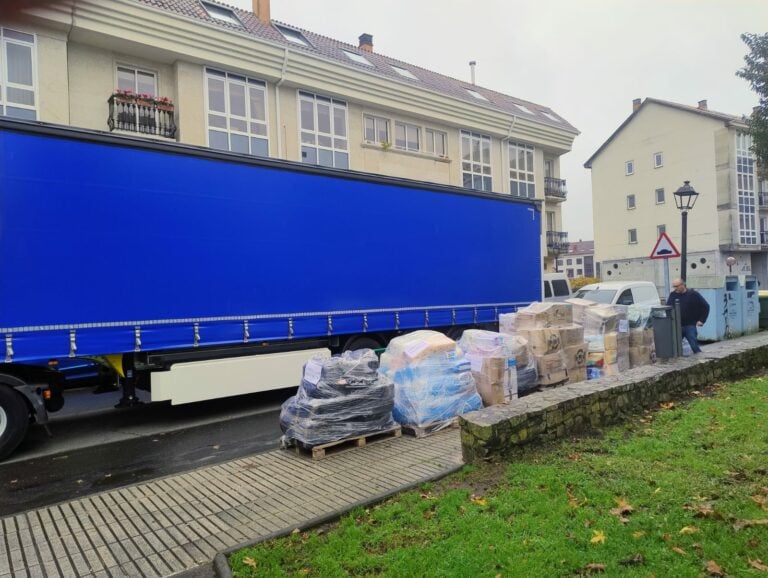 Ames envía 33 pallets de axuda aos afectados pola DANA en Valencia