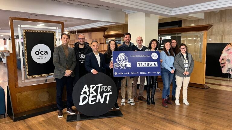 La Gladiator Race Cidade da Cultura recauda más de 11.000 euros para Art for Dent