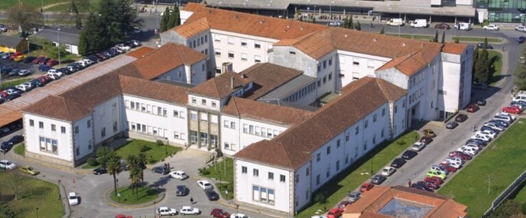 Veciñas de Frades dispoñen de transporte gratuíto ao Xil Casares para mamografías
