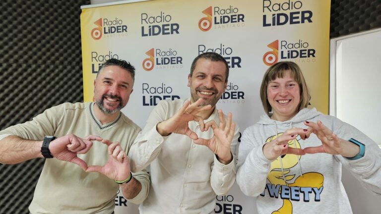 La historia de Fernando y Amelia: cuando la radio local de Santiago era el Tinder de los 90
