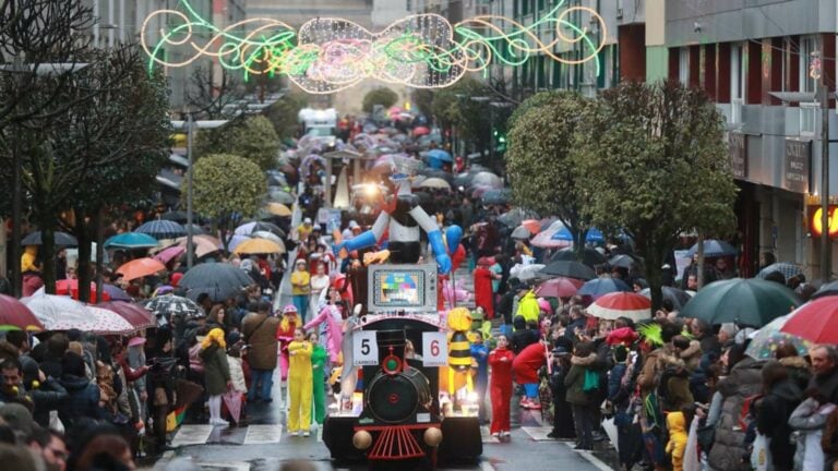 Un Entroido sin festivos en Santiago de Compostela