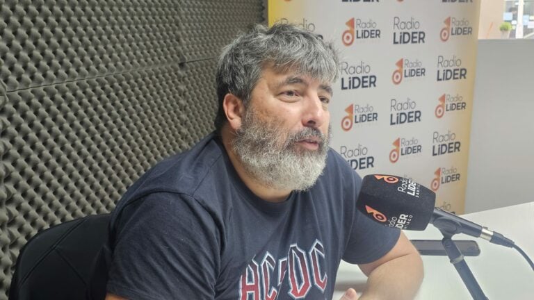 Pepo Suevos, con retranca: “Este xoves actúo no Raxoi, que non en Raxoi”