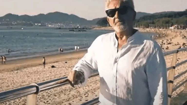 Unha canción en galego para dar voz ás persoas con Alzheimer e os seus coidadores