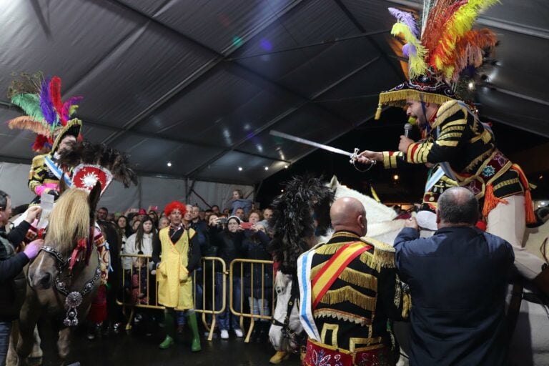 Sergude celebra o seu Entroido cos tradicionais atranques dos Xenerais