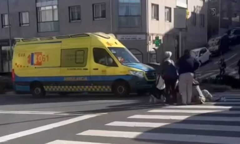 Herida de gravedad tras ser atropellada en un paso de peatones en Santiago