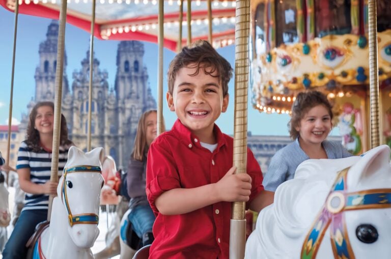 Paseos gratis en el Carrusel del Obradoiro por compras realizadas en abril