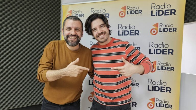 O músico compostelán Roi renace cun novo proxecto musical: «A terapia axudoume moito»