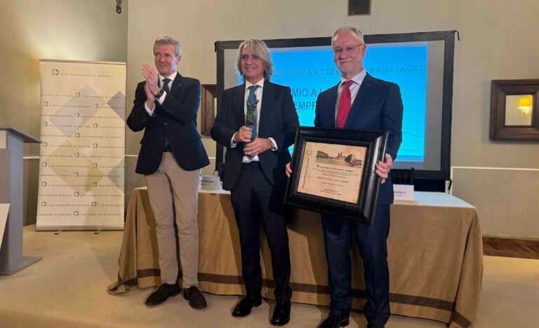 El Club Financiero de Santiago entrega su XII Premio a la Excelencia Empresarial a Carlos Agrelo