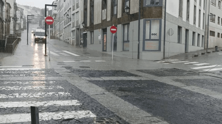 Una menor herida en el tercer atropello de la semana en Santiago