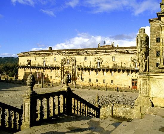 Una inversión de más de 36M€ modernizará el histórico Parador Hostal dos Reis Católicos