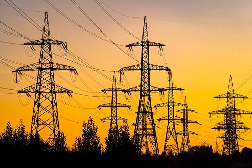 Aparece un cadáver en una subestación eléctrica de Carballo