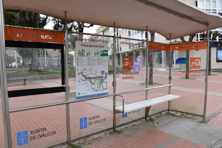 Acordo entre Xunta, Monbus e Ames para reformular a liña SIMU con financiamento compartido